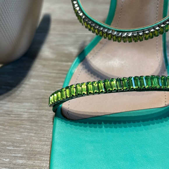 Schutz Green sandals - Picture 4 of 6